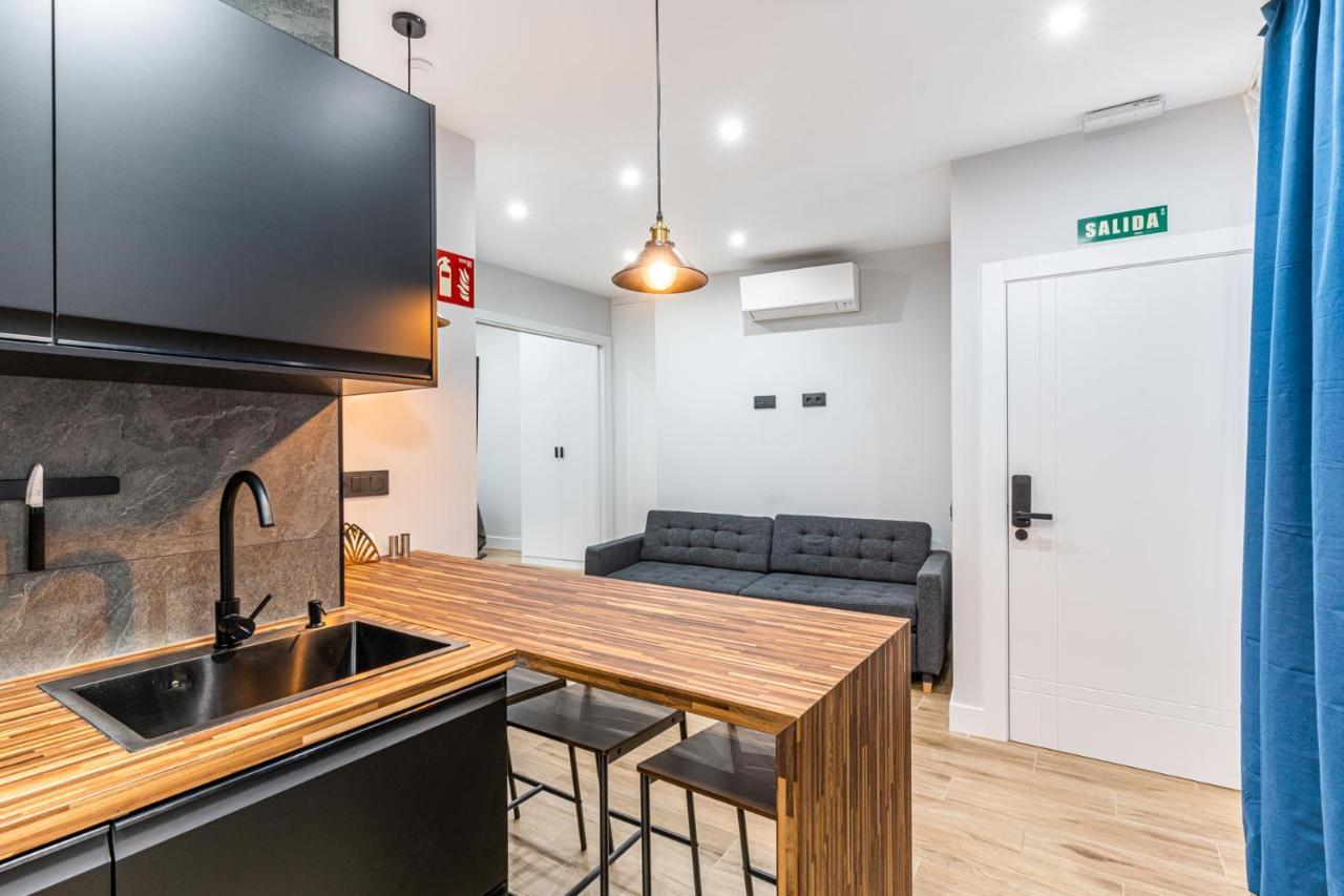 Vr Latina Apartments Madrid Eksteriør bilde