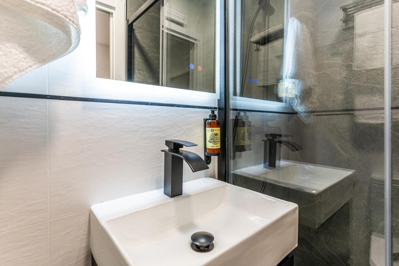 Vr Latina Apartments Madrid Eksteriør bilde